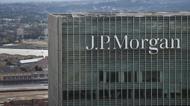 JPMorgan, tüketici odaklı Türk şirketleri için tavsiye ve hedef fiyatlarını güncelledi