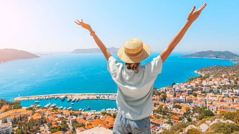 Yaz Sezonu Hayal Kırıklığı Yarattı: Turizmde Derin Endişe