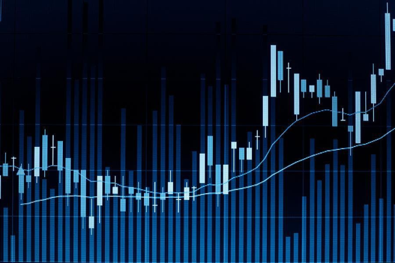 Siyasi Tansiyonla Sarsılan Ekonomik Dengeler