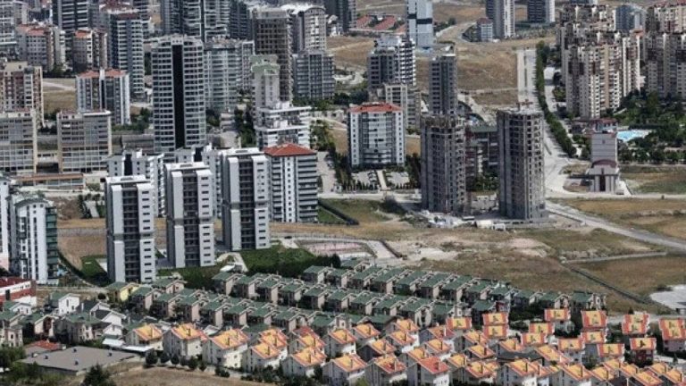 Toprak Ekonomisi Genişliyor: Hazine 270 Milyon m²’yi Yatırıma Açtı