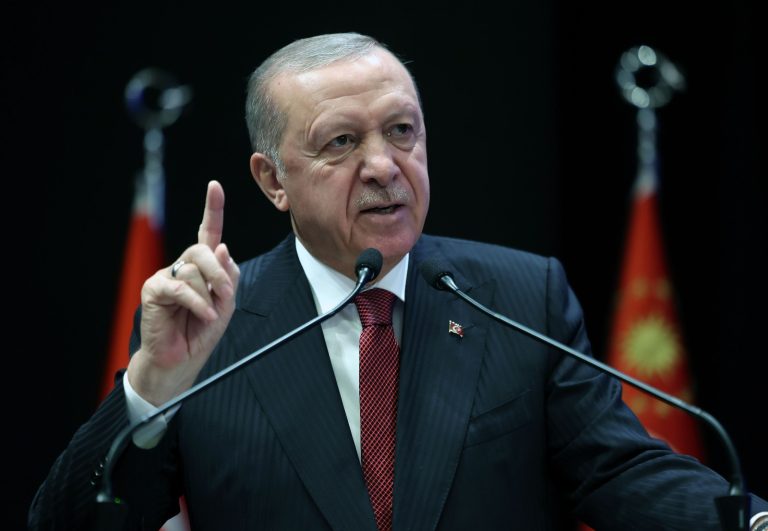Erdoğan: “Kişi başına düşen milli gelir 17 bin dolara ulaştı”