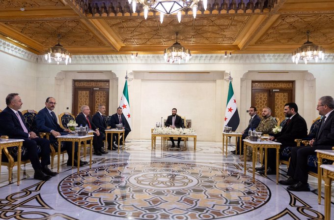 SDG Tartışması Büyüyor: Şam Ziyareti Sonrası Sahada Silahlar Konuştu