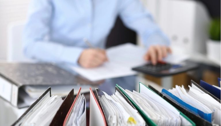 Merkez Bürokrasiye 30 bin TL Seyyanen Zam